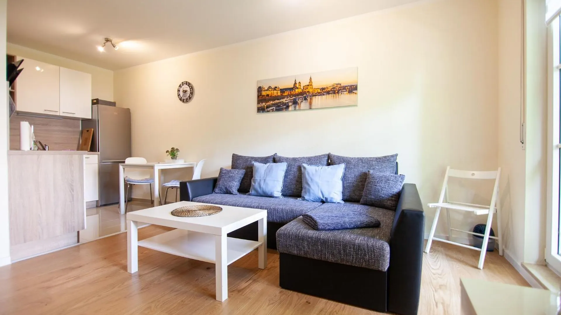 Apartment Ferienwohnung Wohnperle Leubener Stuebchen Dresden Deutschland